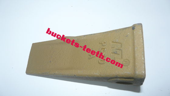 201-70-24140 Denti di secchio per escavatori Denti di secchio di ricambio standard per la macchina Komatsu 60 Style
