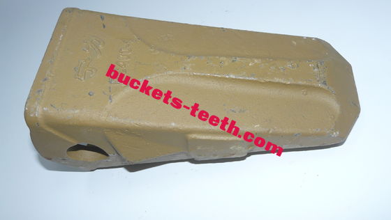 208-70-14152 Excavator Rock Teeth Wear Resistant Excavator Tooth Points ODM For PC400 Komatsu