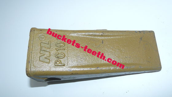 HRC 48 - HRC 53 Excavator Bucket Teeth Flat Bucket Teeth Of Excavator 20X-70-14160