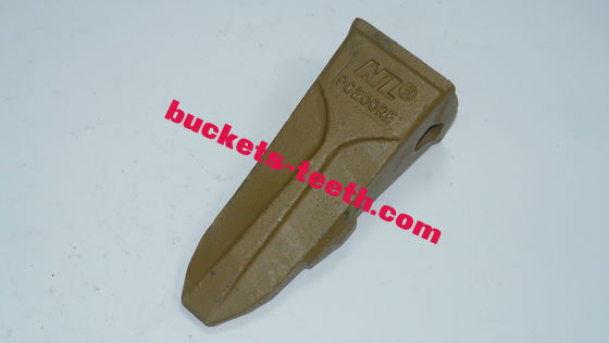 Excavator Spare Parts 205-70-19570  PC200 Bucket Tooth Point Cast Bucket Teeth