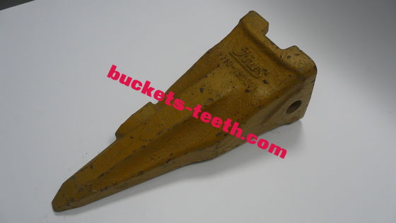 Bucket Tooth  2713-1236TL Alloy Steel Rock Teeth Tips Excavator Bucket Teeth  DH420/DH500