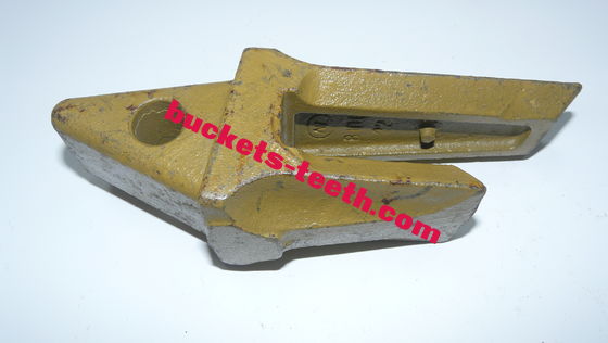 20X-70-14151 Denti di secchio 48HRC - 52HRC Adaptatori di secchio per escavatori PC60 PC100