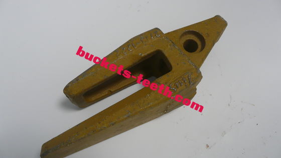 2713-1222 Bucket Adapter HRC 48 - HRC 53 Bucket Teeth And Adapter 2713Y1222