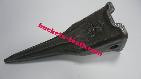 Excavator Forged Bucket Tooth Standard Size 27131219 2713Y1219 HRC 48 - HRC 52 For DH300
