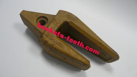2713-00033 Denti a secchio per escavatori Adapter Denti a secchio per escavatori gialli Per Daewoo DH360