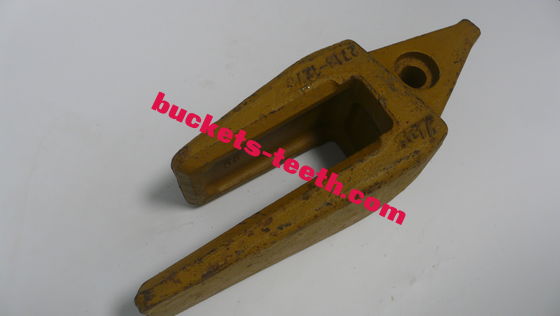 Yellow Excavator Tooth Adapter 2713-1273 Bucket Teeth Adapters OEM For Daewoo Equipment Parts