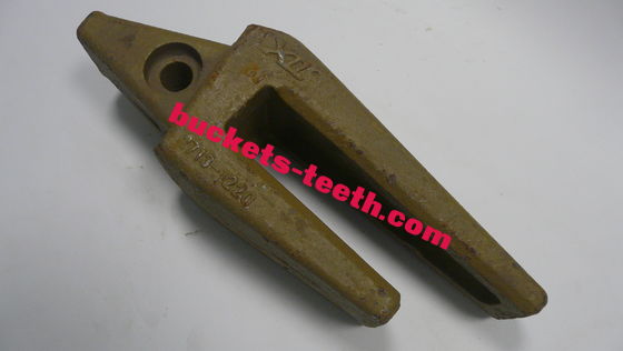 Acciaio legato Adaptore dentale del secchio dell'escavatore 2713-1220 3T1220 Parti di usura del secchio dell'escavatore