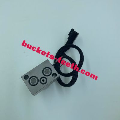 Solenoide nero per escavatore 702-21-57400 7022157400 Valvola pilota per escavatore per Komatsu