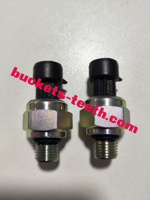 Sensore di pressione dell'olio metallico argento 7861-93 -1840 42CP2-8 per escavatore KOMATSU