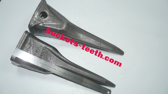 Tooth Point For Excavator Wear Parts  Forged Bucket Tooth 1U3452TL/9W8452 For Cat330