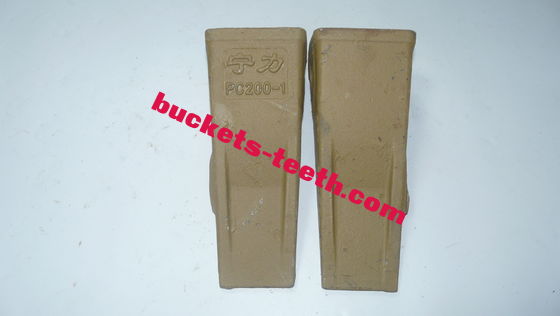 205-70-19570   2057019570  Komatsu PC200 Series Rock Chisel Bucket Teeth