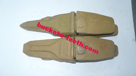For Komatsu PC300  Excavator Bucket Tooth Seat 207-939-3120 Bucket Teeth Root 207-939-5120
