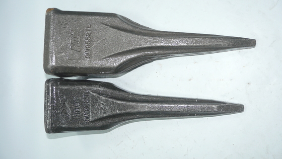 9W8452 9W8552 Alloy Steel Construction Machinery Bucket Tooth   for Excavator