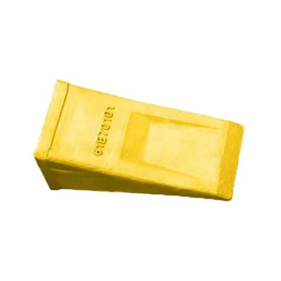 Spare Parts High Quality R450 Bucket Teeth 61E7-0101 Standard Tip for Excavator