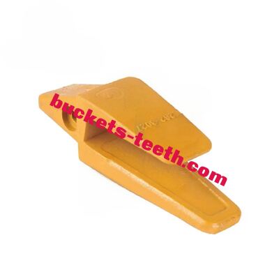Casting Parts Excavator Bucket Teeth Adapter E262-3027 for R305 Model Excavator