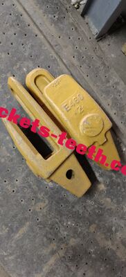 For V-olvo EC460 EC480 Excavator Bucket Tooth Adapter 14556465 14537826
