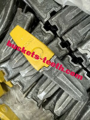 LD100 Bucket Teeth And Adapter Suitable for Mini Excavator Sany SY75 SY90 Shantui75