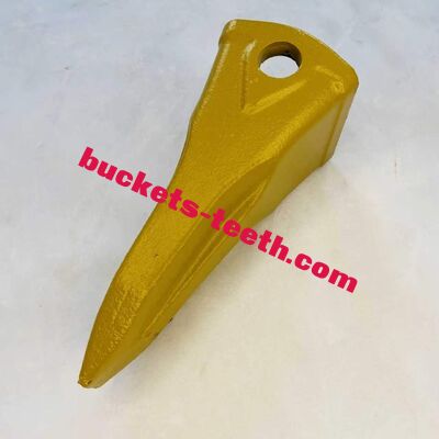 Excavator Parts E161-3027 E1613027 Flat Sharp Bucket Tooth R210 Excavator Wear Parts