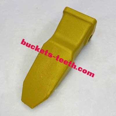 1U3352 Excavator Bucket Teeth , Alloy Steel Ground Engaging Tool Compatible with Multiple Models