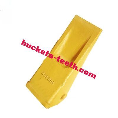 J450 1U3452 Ripper Tooth Short Ripper Tip Alloy Steel Mining Earthmoving Spare Part